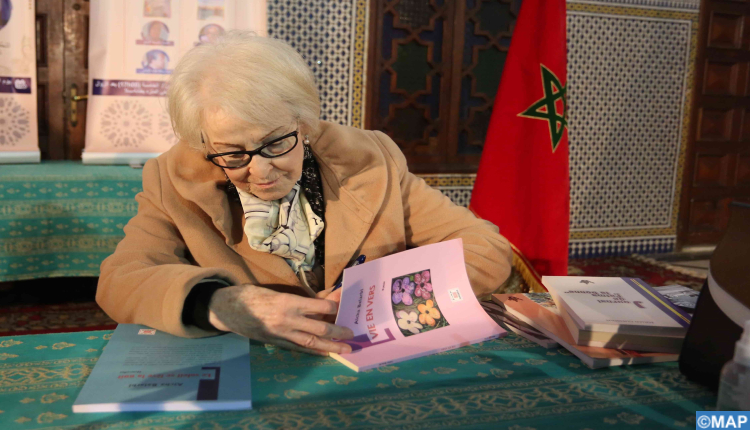 “Le Soleil se lève la nuit” et “Vie en vers”, les coups de cœur de Aïcha Belarbi présentés à Rabat