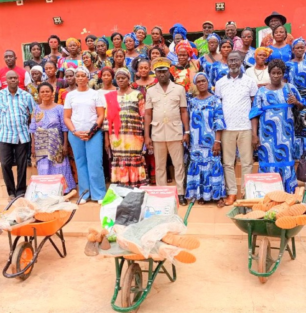 Une ONG vient en aide aux femmes pour produire des céréales destinées aux cantines et orphelinats d’Issia